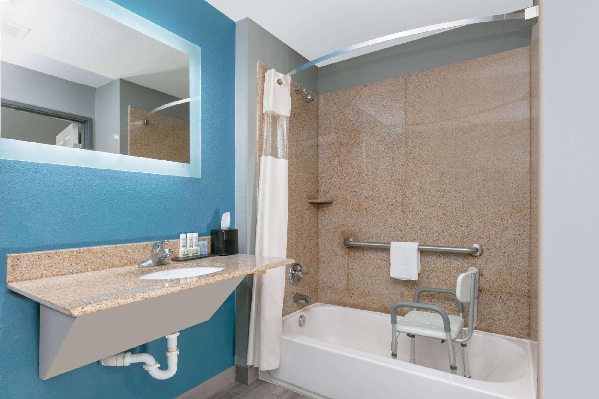 La Quinta By Wyndham Decatur Otel Dış mekan fotoğraf